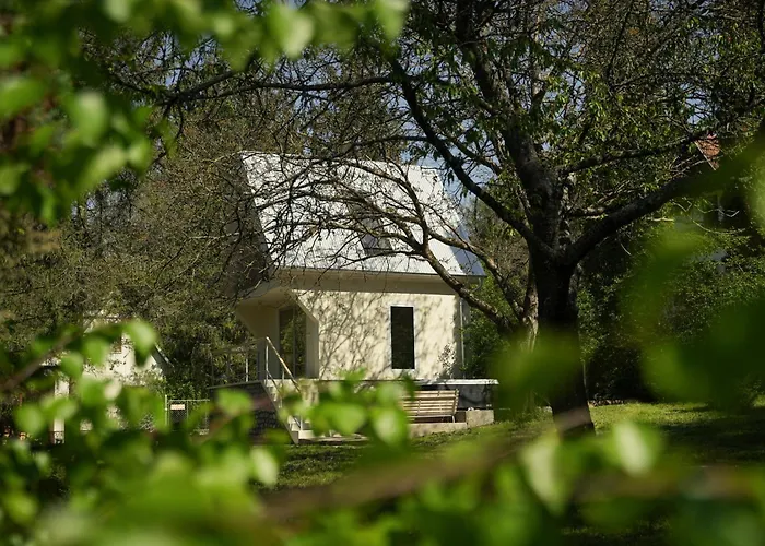 Fain Διαμέρισμα *